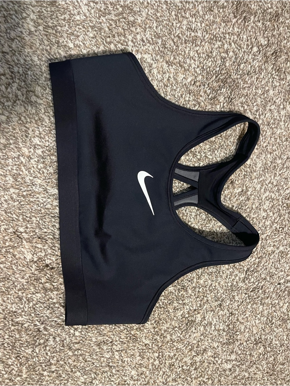 Nike Women's Black Swoosh Sports Bra - Picture 1 of 3